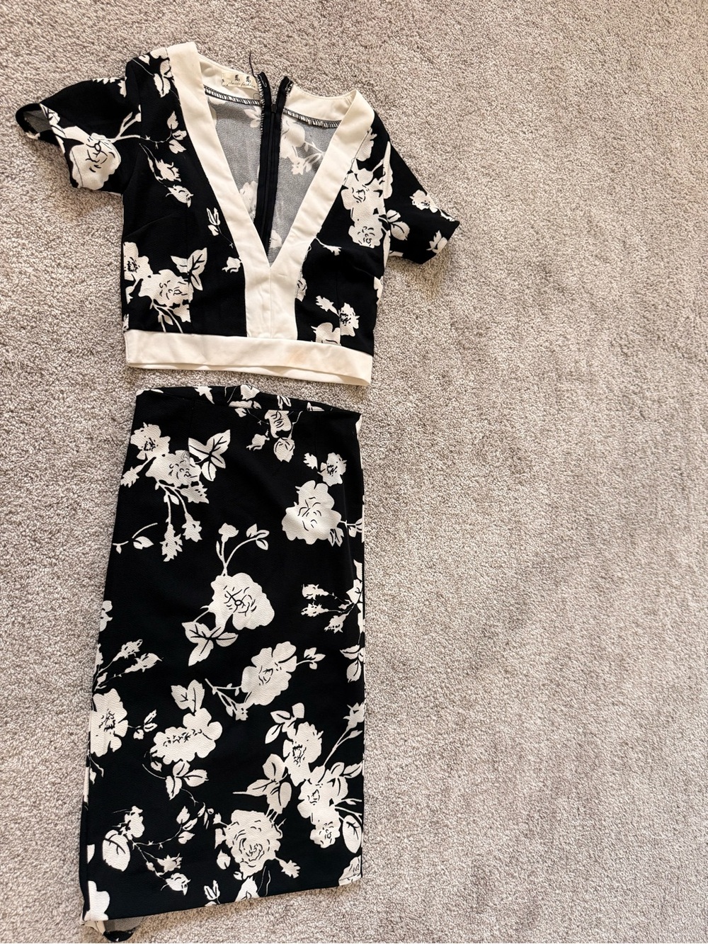 Black & Cream Floral Two-Piece Wedding Dress Set